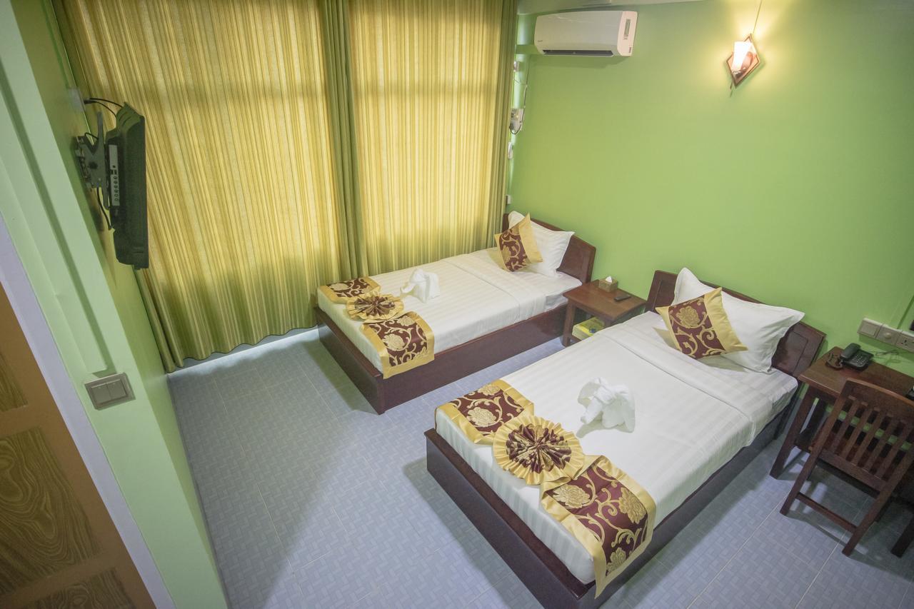 Golden Gum-Kino Hotel Mandalay Ngoại thất bức ảnh